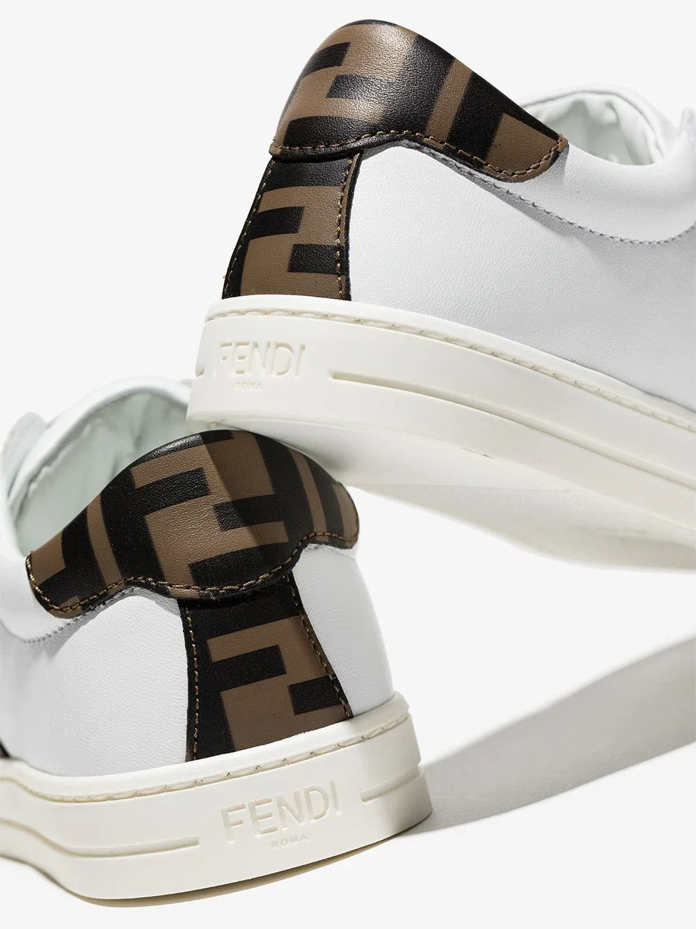 Zapatillas bajas con logo en la correa Fendi Kids
