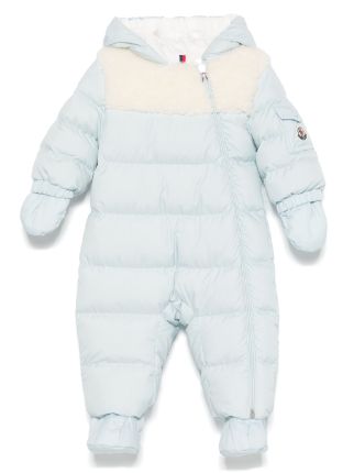 Traje de nieve capitonado con capucha de la marca MONCLER