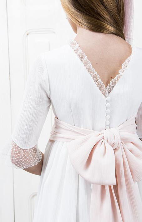 Vestido de comunión para niña con lazada rosa Casilda de Deladosaladoce - Modini Shop