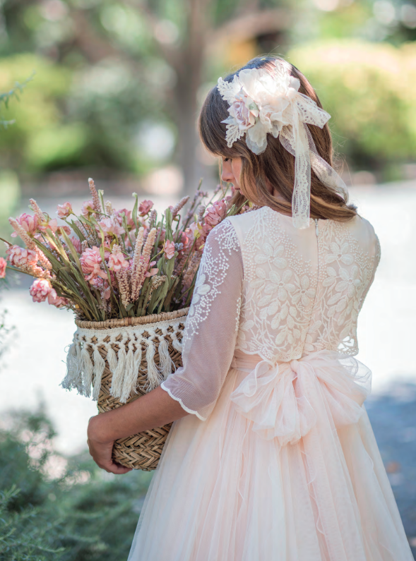 Vestido de comunión 902 para niñas de la marca MIMILÚ