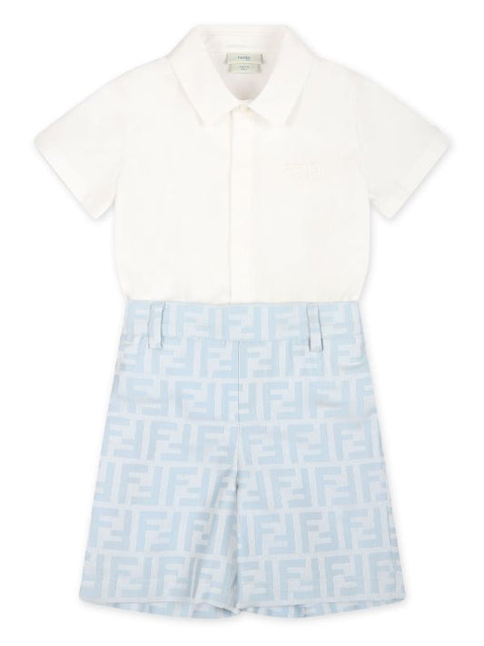 Set de camisa blanca y pantalones cortes  celeste para bebe con  motivo de logo FF Fendi Kids