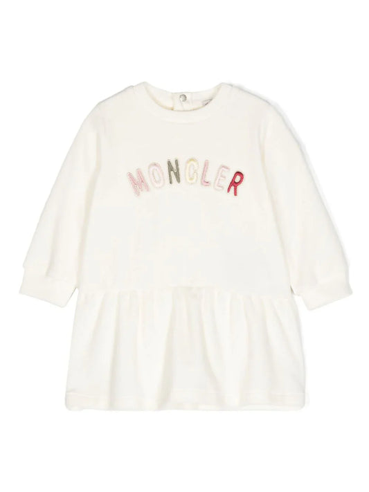 Vestido con logo bordadode la marca  MONCLER