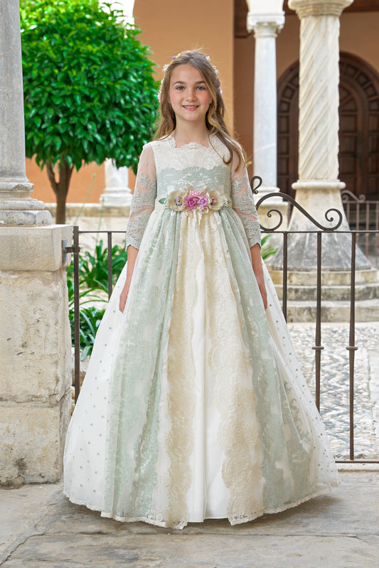 Vestido de comunion Kiara de la marca ALHUKA